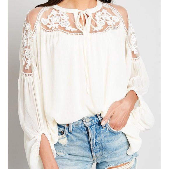 🆕Ivory Semi Sheer Mesh Peasant Doll Top Floral Appliqués & Keyhole S/M & M/L - Picture 3 of 6